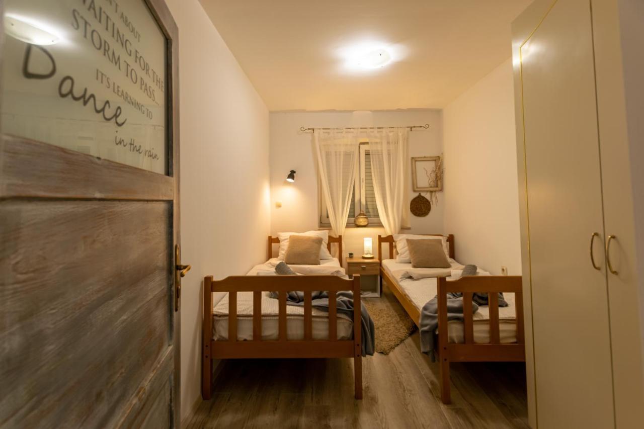 Apartman Tina Меткович Екстер'єр фото